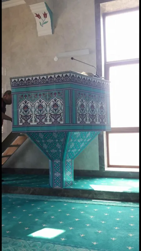 Çini Kürsü 15